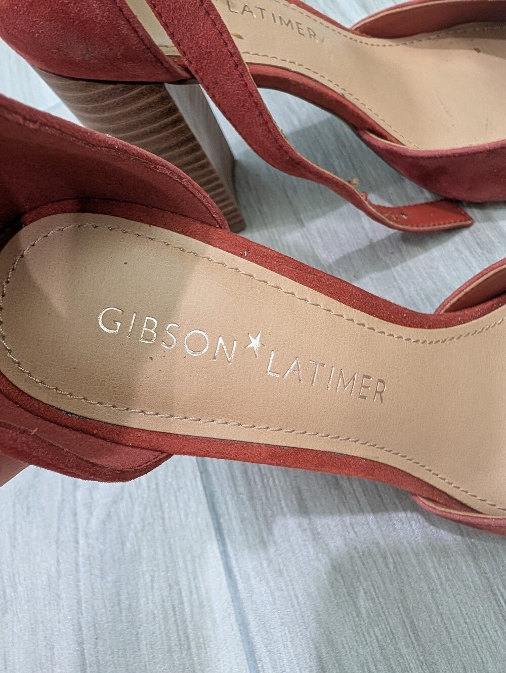 Gibson Latimer Rusty Red Suede Block Heels Size 9 - Picture 3 of 7